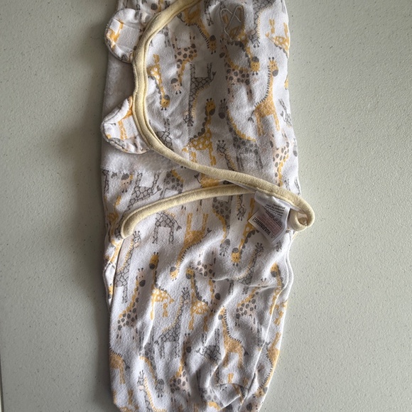 Infant Swaddle - Picture 1 of 5